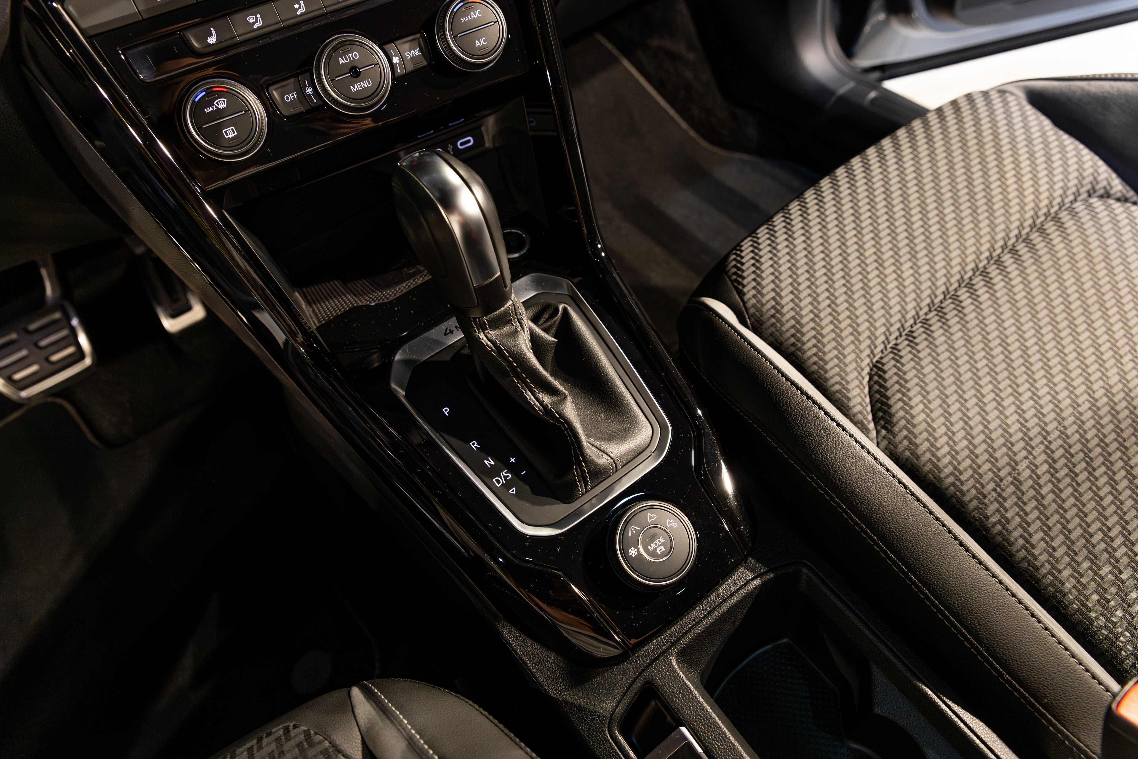 VW T-Roc 2.0 TSI OPF 4MOTION DSG