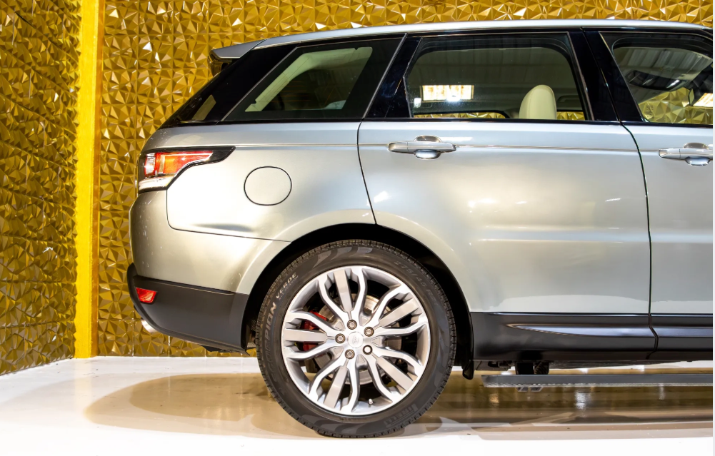 Land Rover Range Rover Sport 3.0 SDV6 HSE