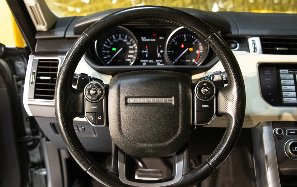 Land Rover Range Rover Sport 3.0 SDV6 HSE