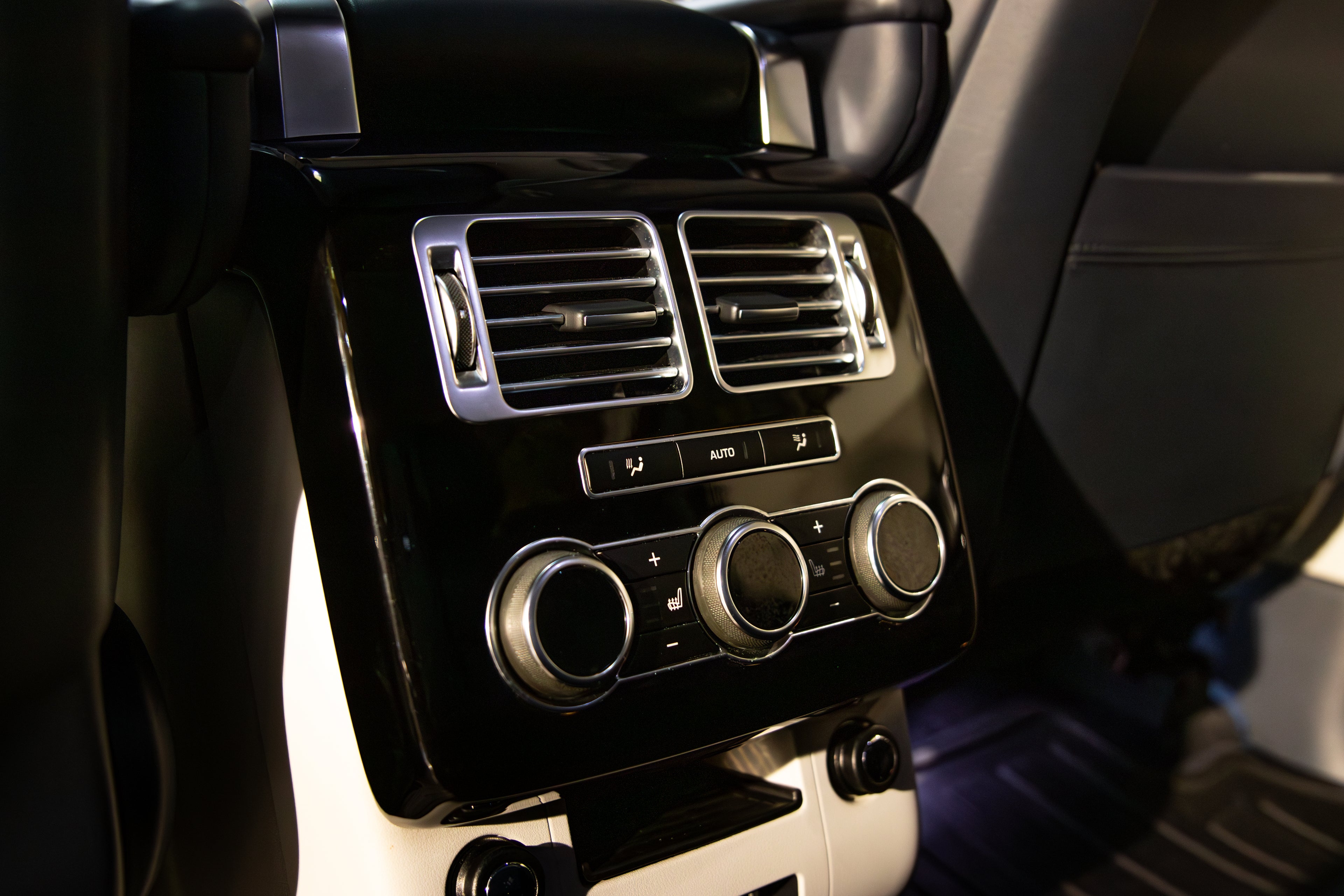 Range Rover Vogue SDv8