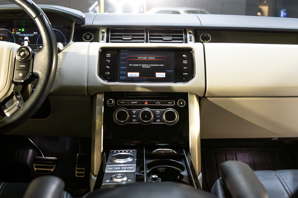 Range Rover Vogue SDv8