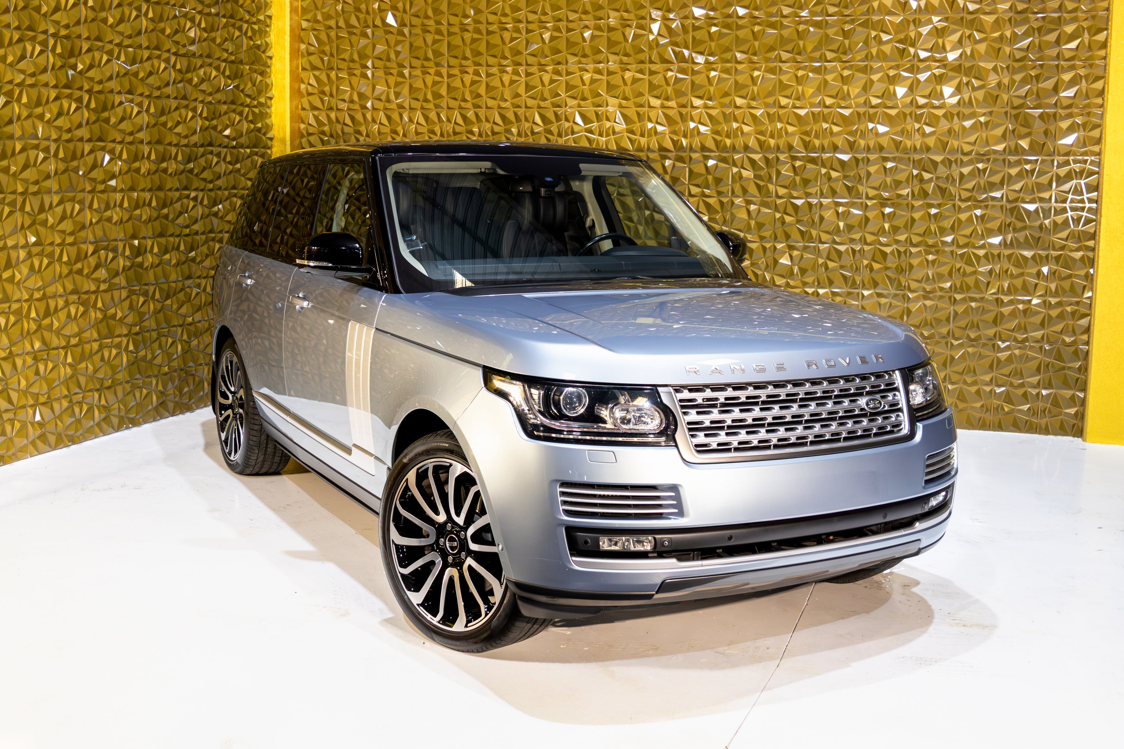 Range Rover Vogue SDv8