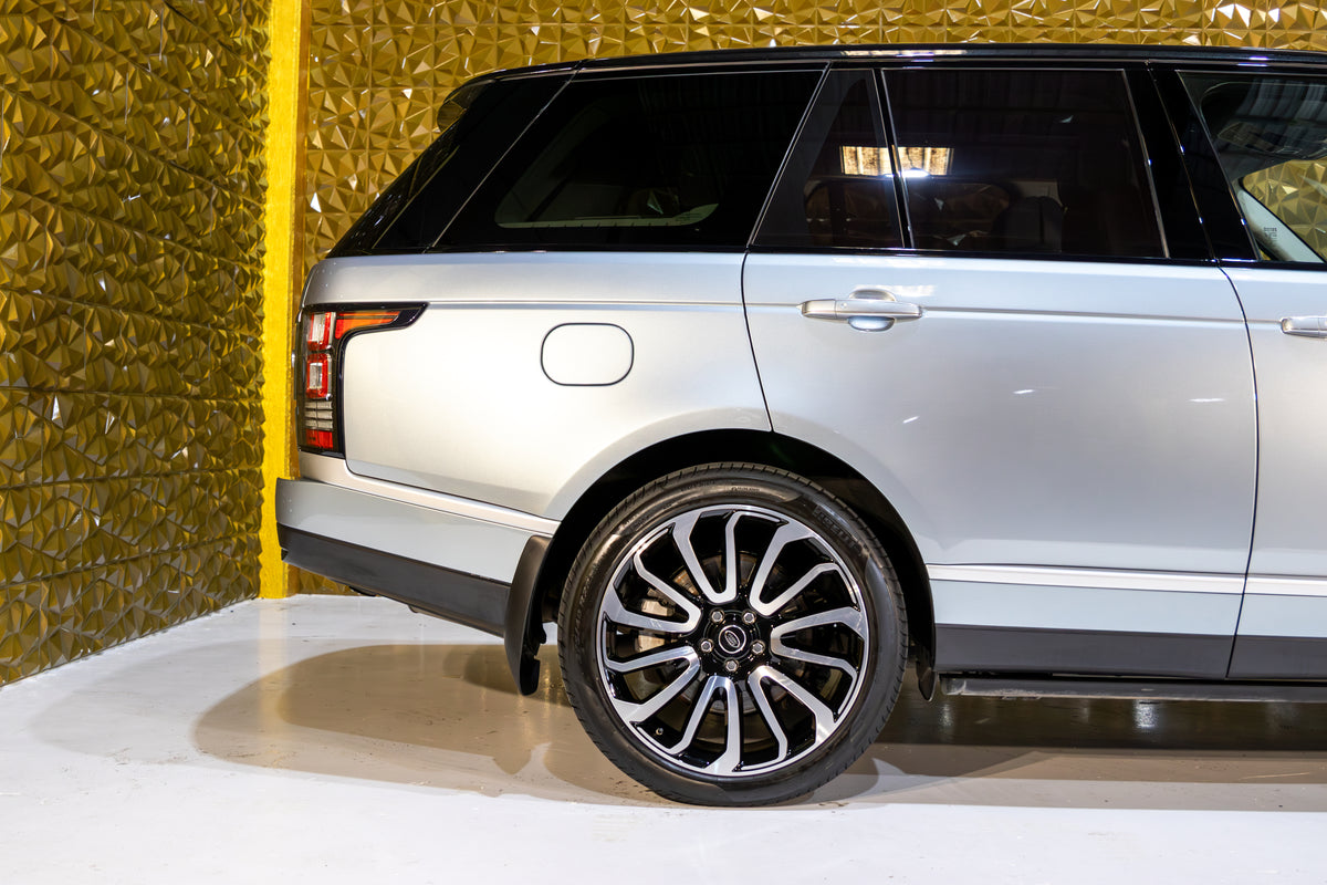 Range Rover Vogue SDv8