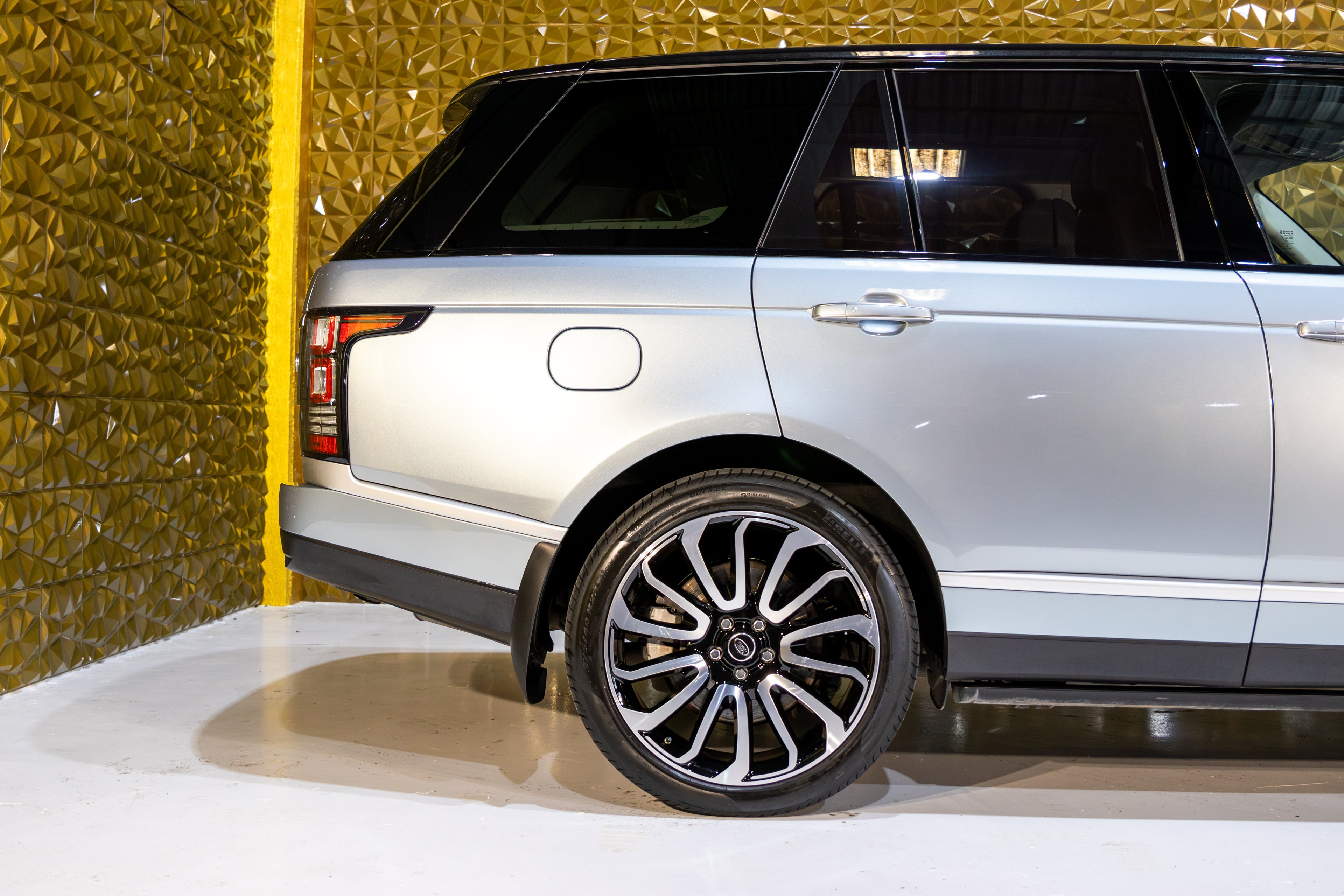 Range Rover Vogue SDv8