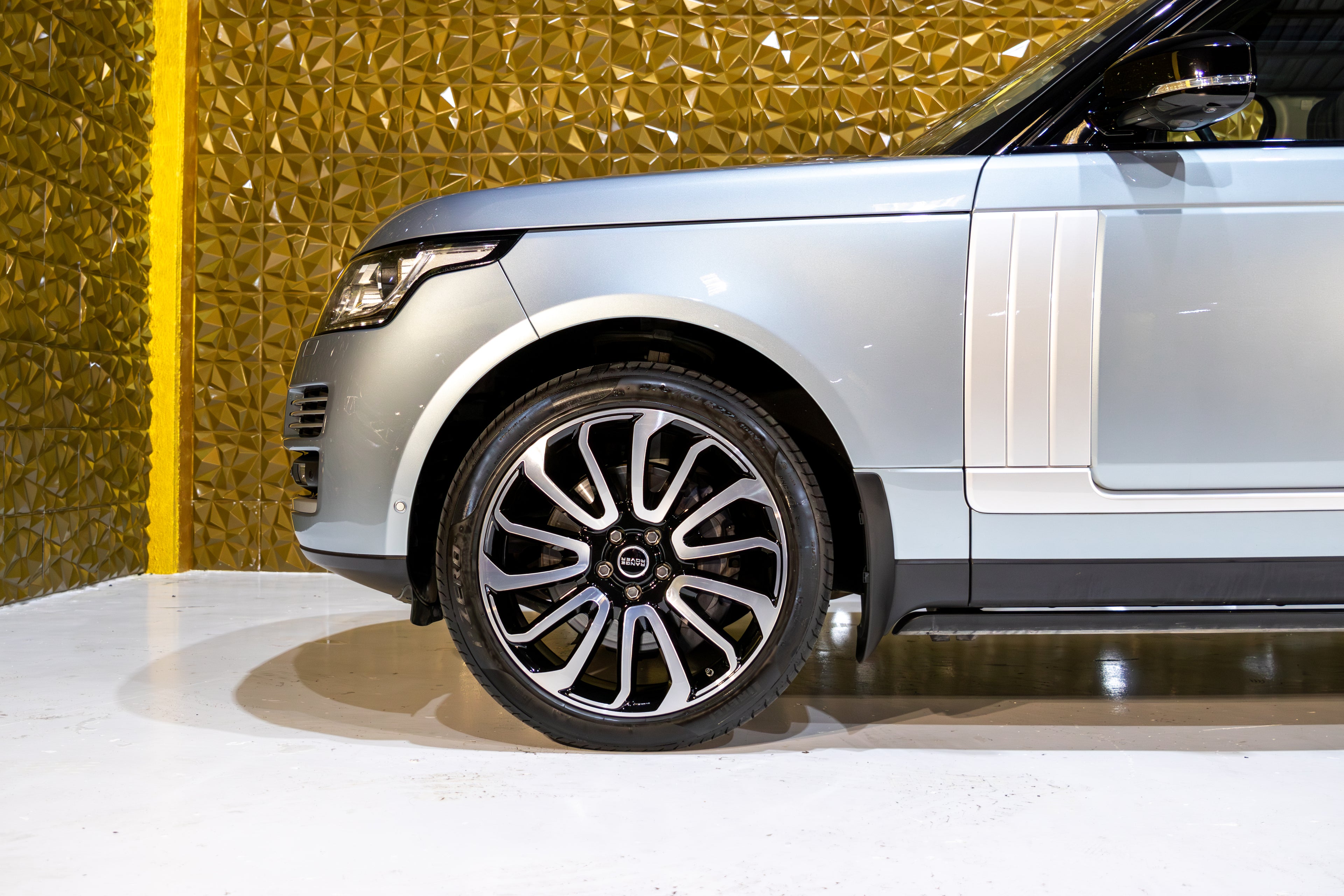 Range Rover Vogue SDv8