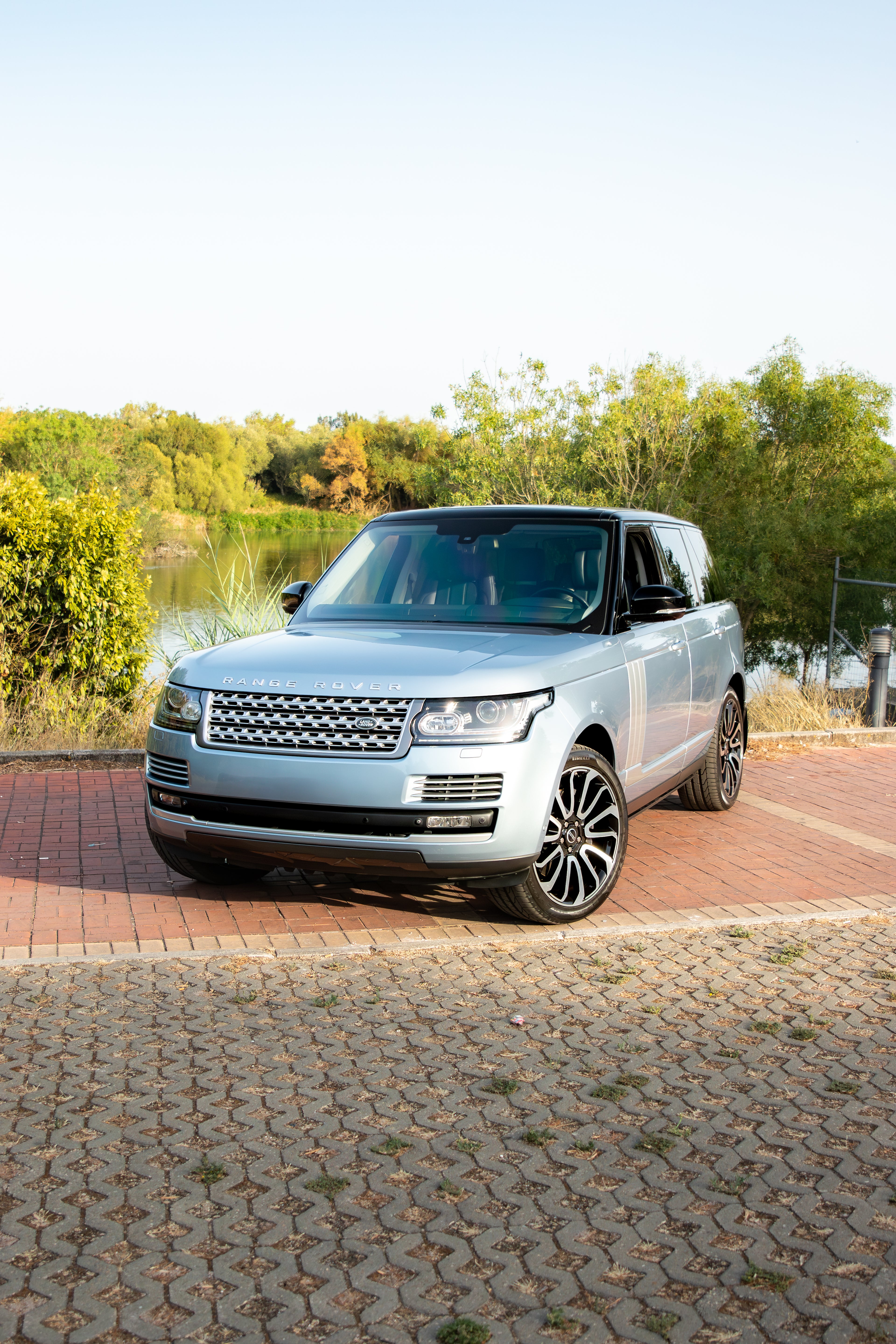 Range Rover Vogue SDv8