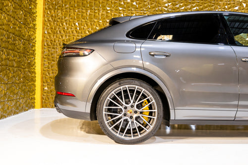 Porsche Cayenne Turbo-S