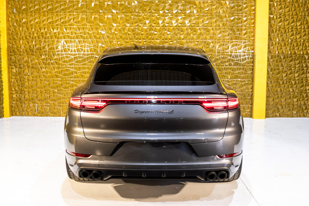 Porsche Cayenne Turbo-S